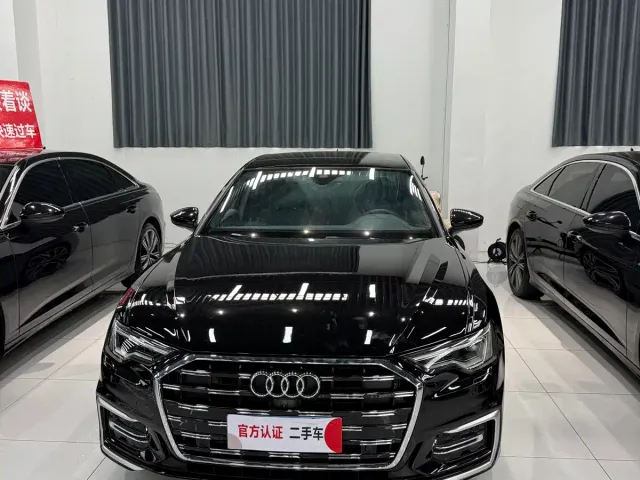 Фотография автомобиля — Audi A6L