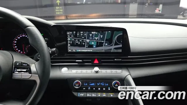 Hyundai AVANTE Avante (CN7) — Фото автомобиля 14