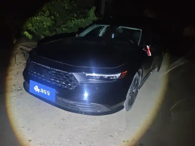 Фотография автомобиля — Honda Accord