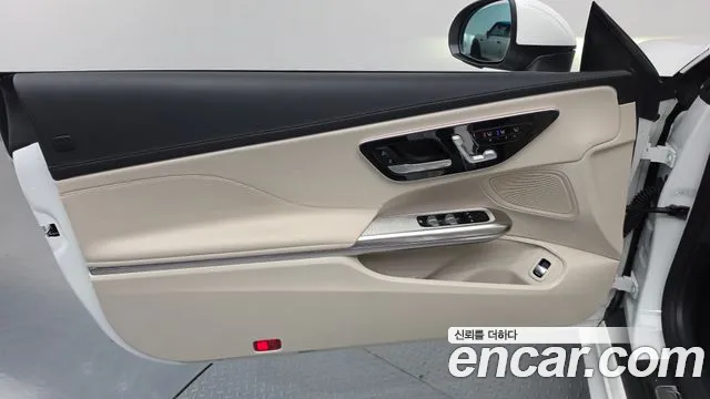 Mercedes-Benz CLE-Class — Фото автомобиля 24
