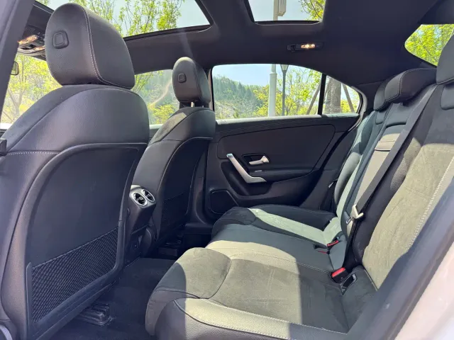 Mercedes-Benz A-Class — Фото автомобиля 5