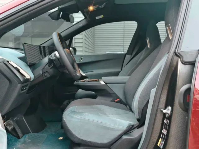 BMW iX — Фото автомобиля 15