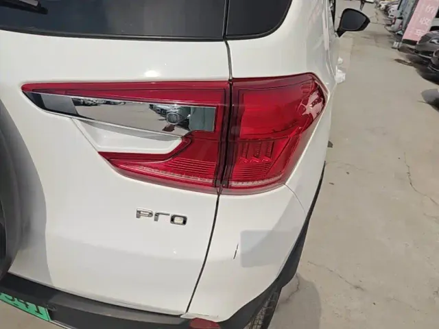 BYD Yuan Pro — Фото автомобиля 7