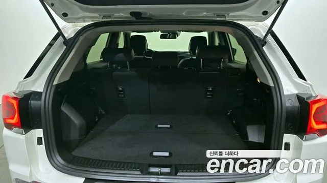 KG_Mobility_Ssangyong KORANDO — Фото автомобиля 20