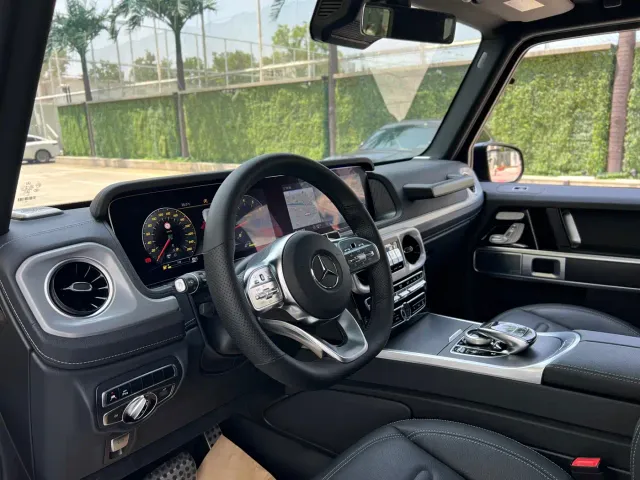 Mercedes-Benz G-Class — Фото автомобиля 9