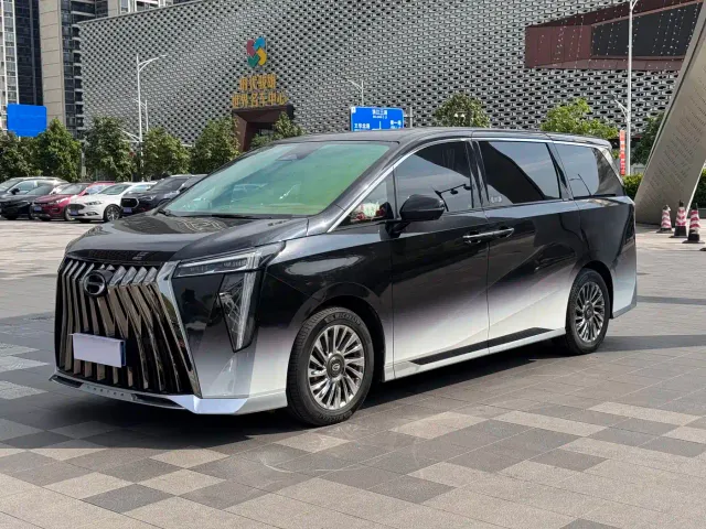 Фотография автомобиля — GAC Trumpchi M8