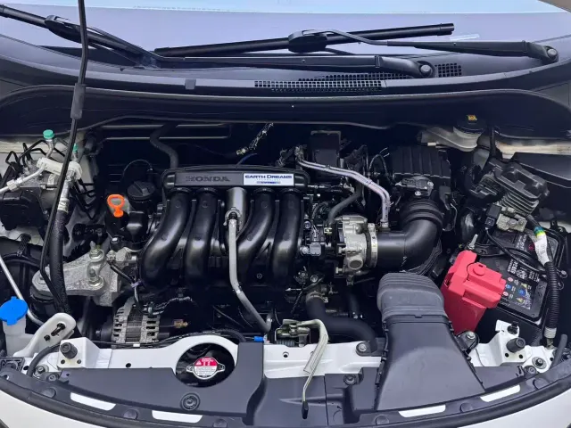 Honda Fit — Фото автомобиля 8