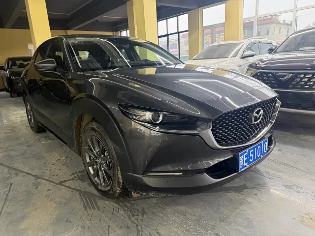 Mazda CX-30 — Фото автомобиля 3