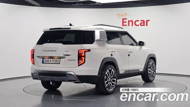 KGM Torres — Фото автомобиля 2