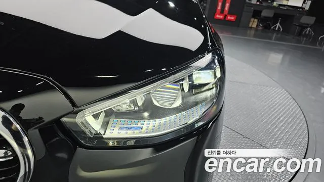 Mercedes-Benz S-Class S-класс W223 — Фото автомобиля 22