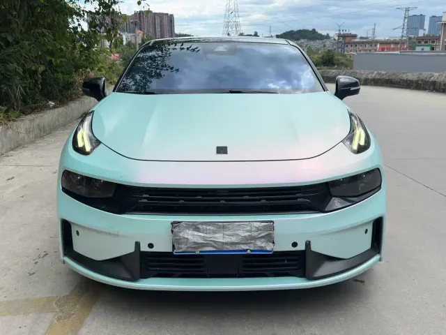 Lynk & Co Lynk & Co 03 2021 03+ 2.0TD Auto Wind Rider Edition — Фото автомобиля 2