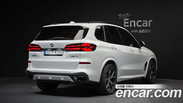 BMW X5 xDrive 40i M Sport — Фото автомобиля 2