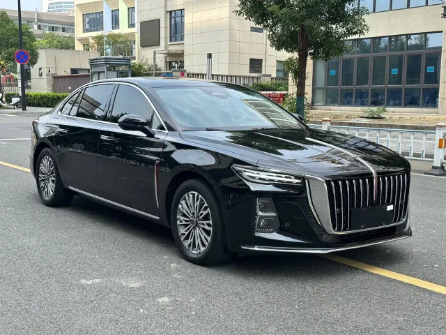 Hongqi H5 — Фото автомобиля 3