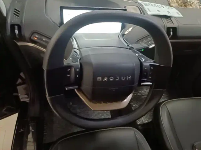 Baojun KiWi EV — Фото автомобиля 10