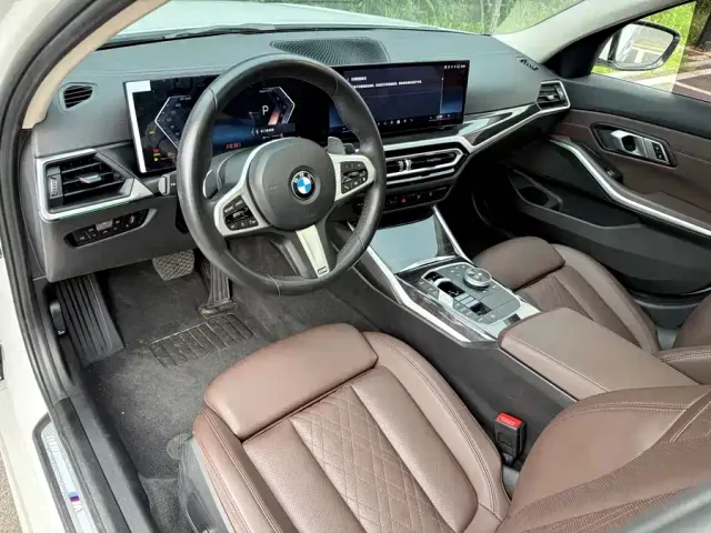BMW 3 Series — Фото автомобиля 10