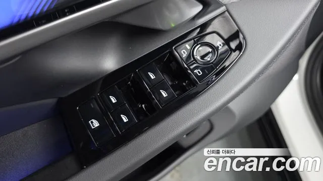 BMW 5 Series G60 — Фото автомобиля 28