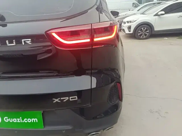 Jetour X70 — Фото автомобиля 7