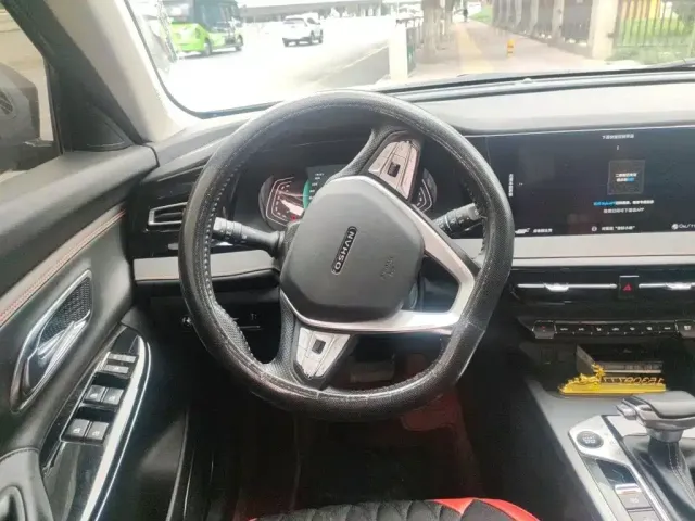 Changan X7 Plus — Фото автомобиля 2