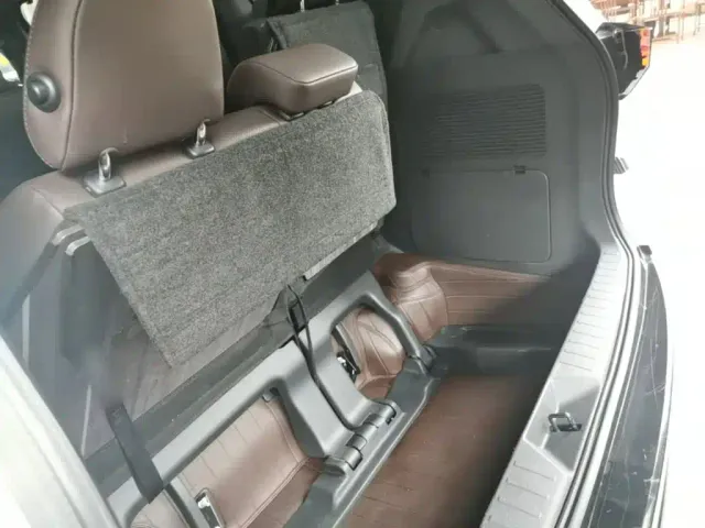 Toyota Sienna — Фото автомобиля 18