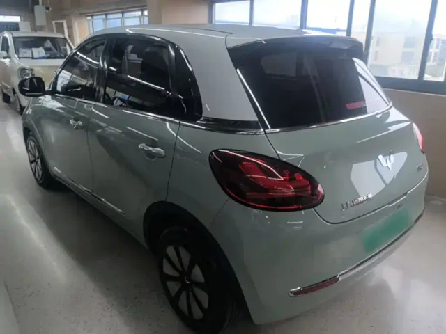 Wuling Bingo — Фото автомобиля 4
