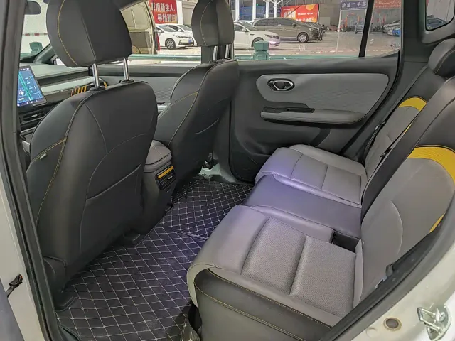 GAC Aion Y — Фото автомобиля 6