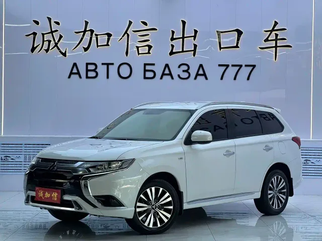Фотография автомобиля — Mitsubishi Outlander
