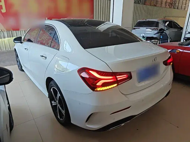 Mercedes-Benz A-Class — Фото автомобиля 4