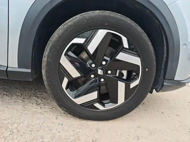 Baojun Yunhai — Фото автомобиля 21