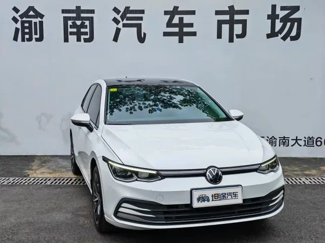 Volkswagen Golf — Фото автомобиля 3