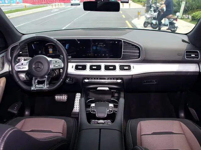 Mercedes-Benz Mercedes-Benz GLE AMG 2023 AMG GLE 53 4MATIC+ — Фото автомобиля 7