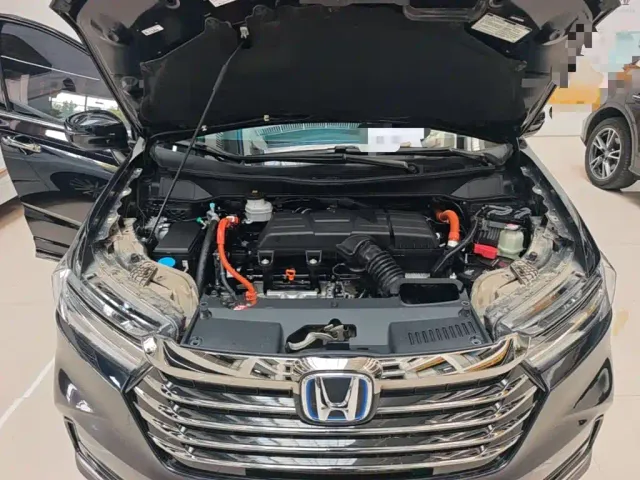 Honda Odyssey — Фото автомобиля 19