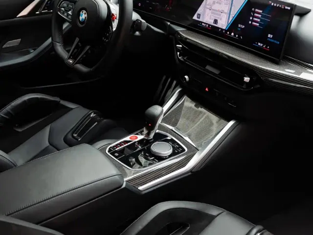 BMW M4 — Фото автомобиля 9