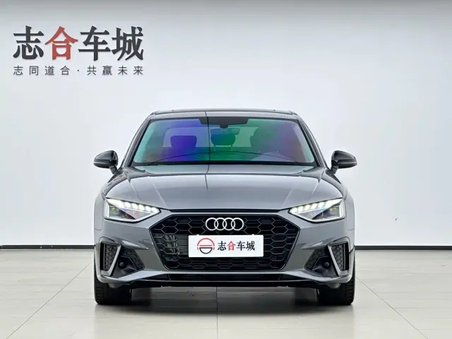 Audi A4L — Фото автомобиля 2