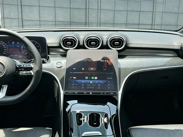 Mercedes-Benz C-Class — Фото автомобиля 8