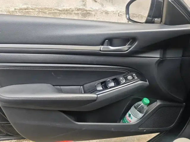 Nissan Teana — Фото автомобиля 7