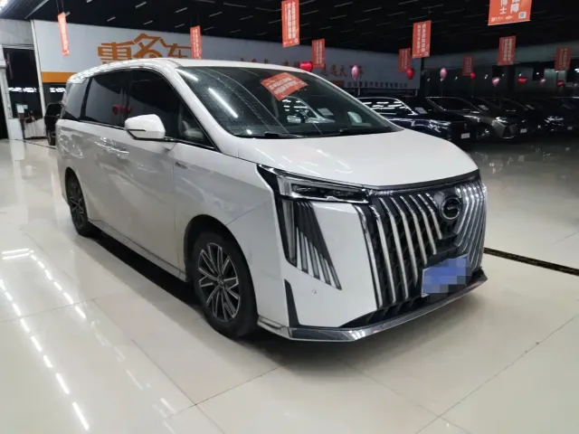 GAC Trumpchi M8 — Фото автомобиля 3
