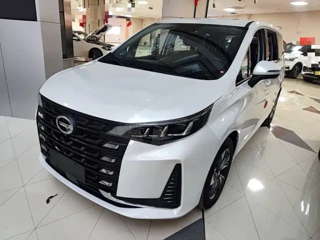 Фотография автомобиля — GAC Trumpchi M6