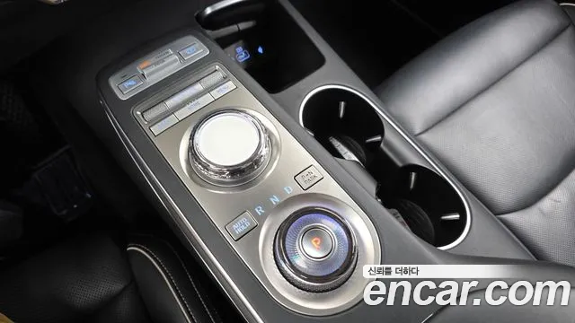 Genesis GV70 Electrified GV70 — Фото автомобиля 8