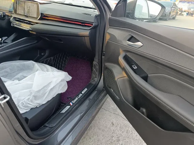 Geely Binrui — Фото автомобиля 12