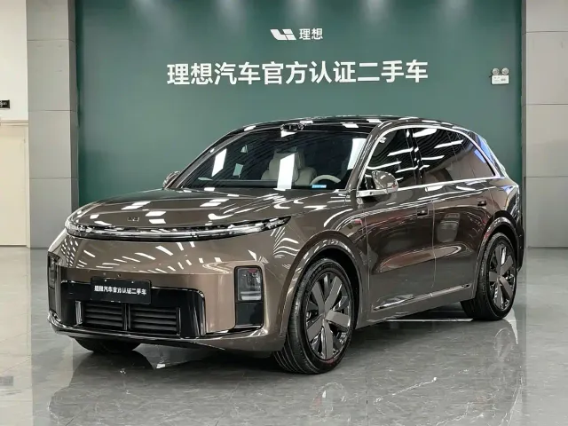 Фотография автомобиля — Li Auto L8