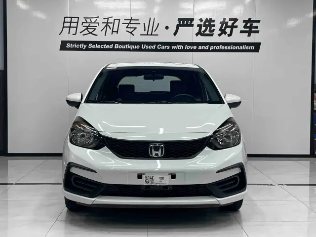 Honda Fit — Фото автомобиля 2