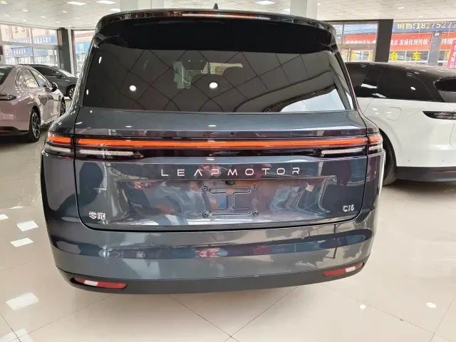 Leapmotor C16 — Фото автомобиля 18