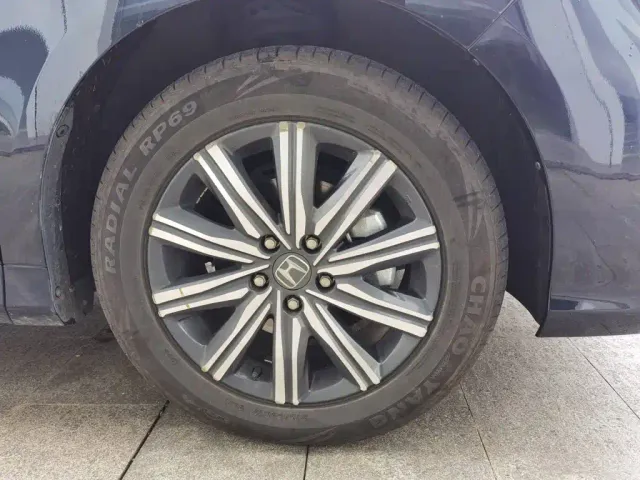 Honda Odyssey — Фото автомобиля 23