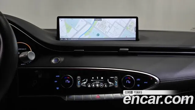 Genesis GV70 Electrified GV70 — Фото автомобиля 12