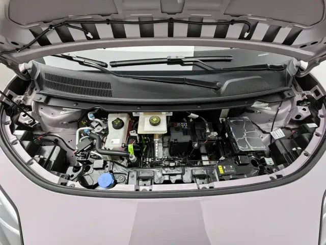 GAC Aion UT — Фото автомобиля 6