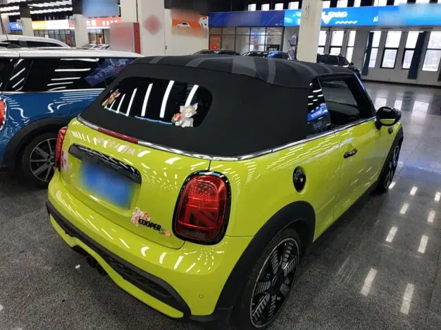MINI Hatch — Фото автомобиля 4