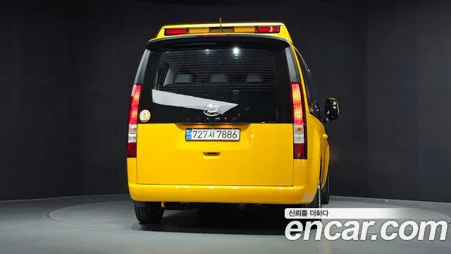 Hyundai Staria — Фото автомобиля 4