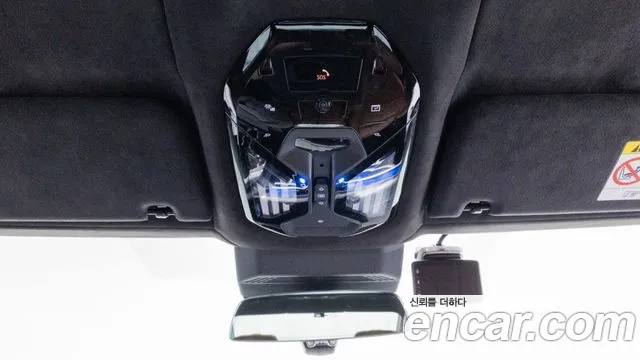 BMW i7 — Фото автомобиля 16