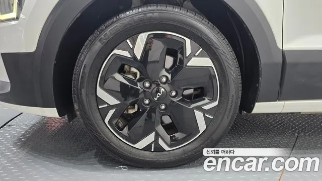 Kia Niro All Niro EV Air — Фото автомобиля 5