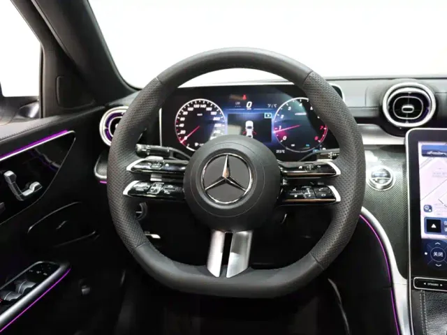 Mercedes-Benz C-Class — Фото автомобиля 13